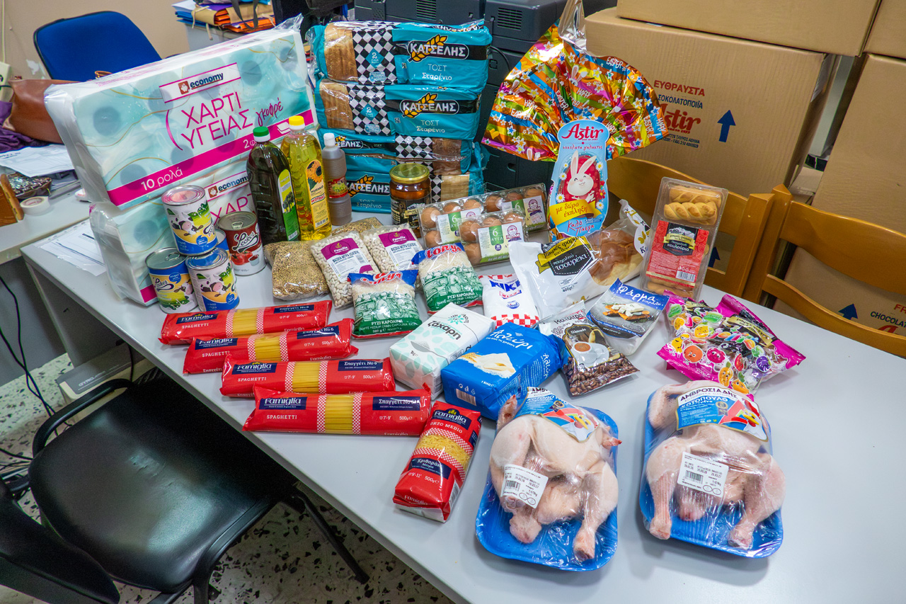 Πασχαλινή στήριξη σε 346 οικογένειες από το Κοινωνικό Παντοπωλείο