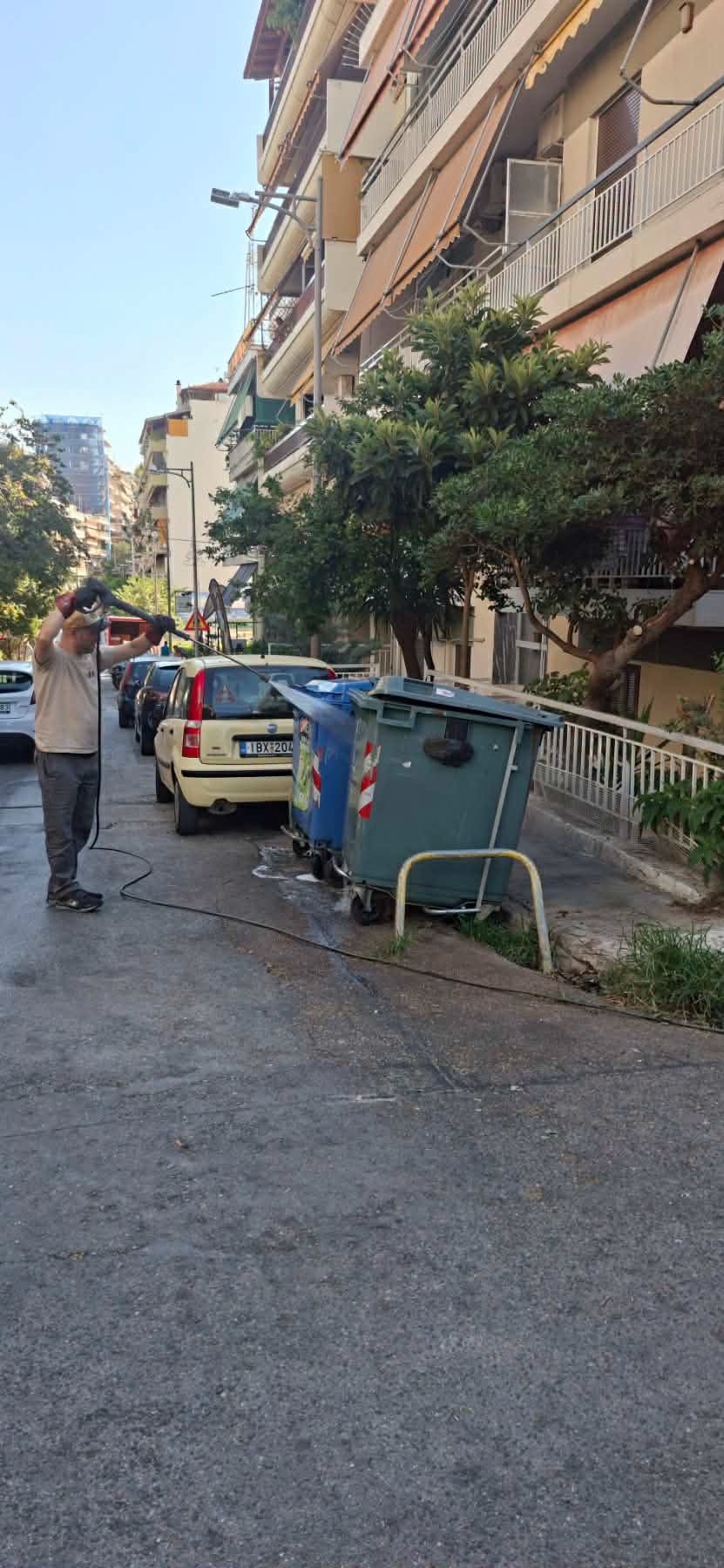 Συνεχίζονται τα πλυσίματα σε γειτονιές και κοινόχρηστους χώρους της πόλης!